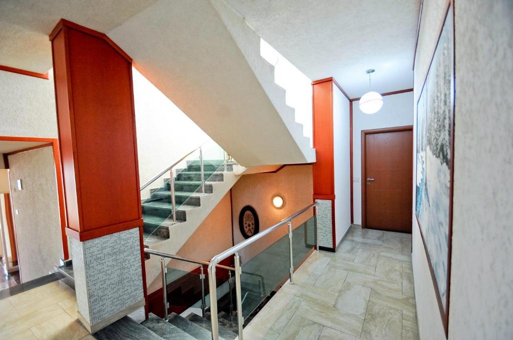 Hotel Lubjana Yrshek Room photo