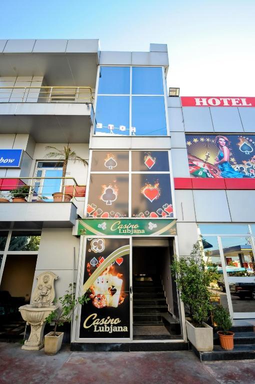 Hotel Lubjana Yrshek Exterior photo