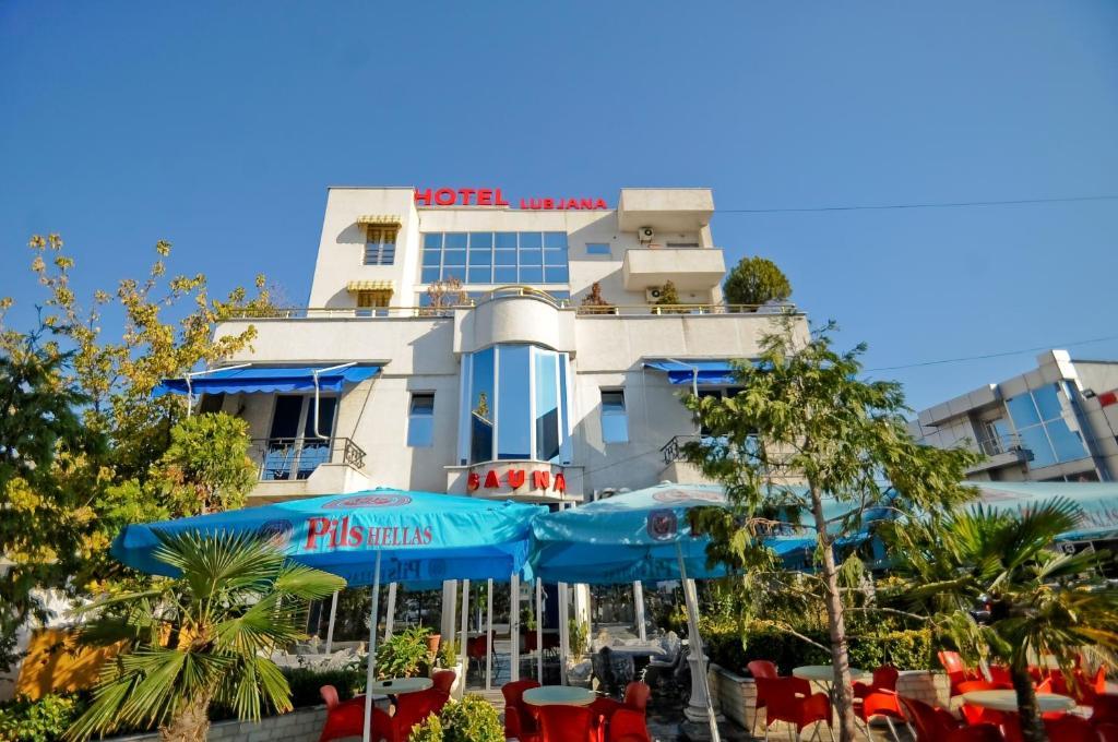 Hotel Lubjana Yrshek Exterior photo