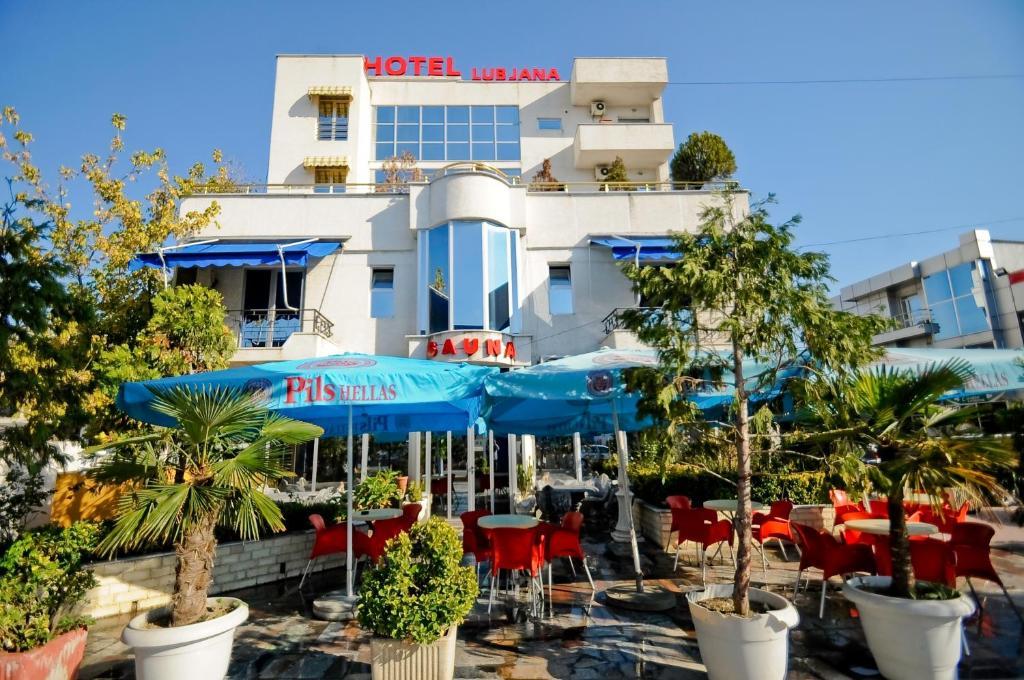 Hotel Lubjana Yrshek Exterior photo